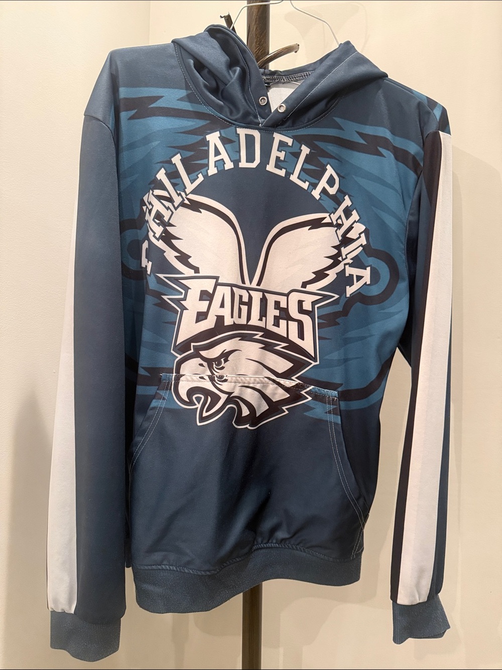 Philadelphia Eagles Graphic lightweight Hoodie